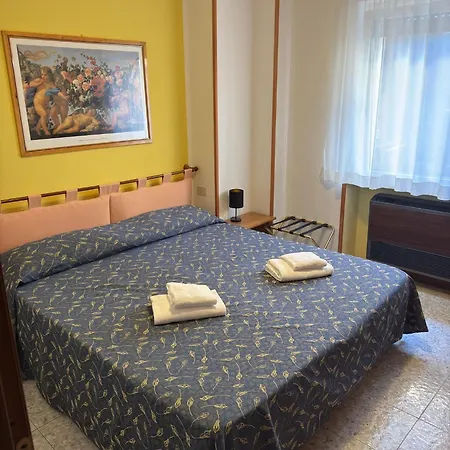 Hotel Benacus Bardolino Exterior photo