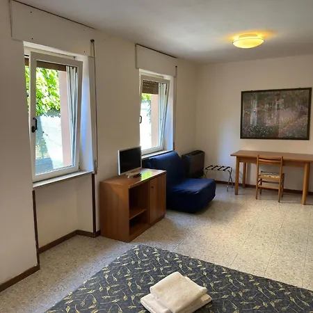 Hotel Benacus Bardolino Exterior photo