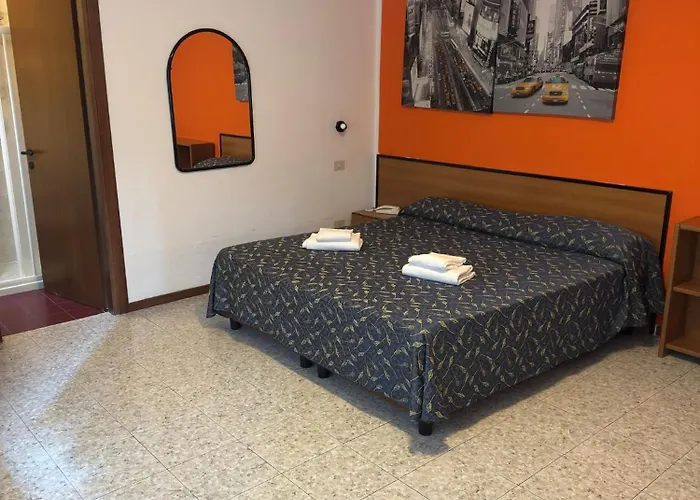 Hotel Benacus